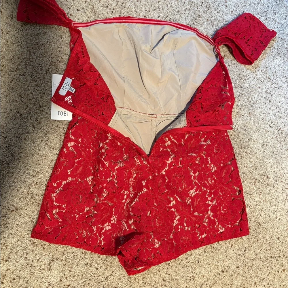 NWT Tobi Red Off-Shoulder Lace Romper Size Small - Picture 10 of 12